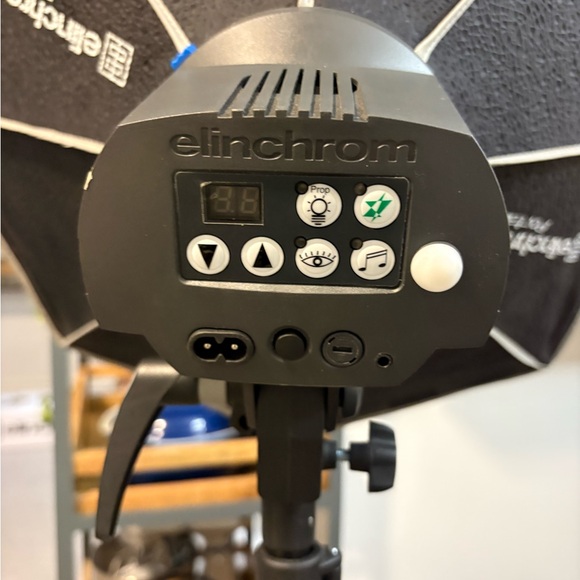 D-Lite RX ONE To Go Flash Kit - Black - Picture 3 of 11